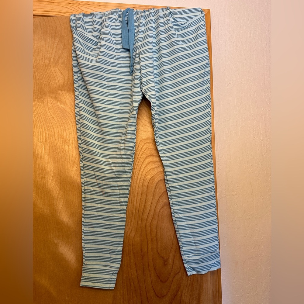 New with tags! Adore Me PJ set